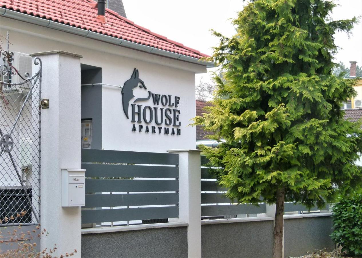 Wolf House Apartman Залаегерсег Екстер'єр фото